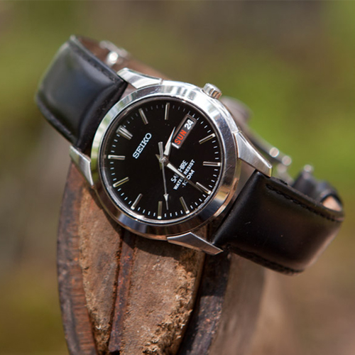 55 Seiko Sapphire SGG715P1 55