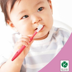 【*】日本儿童设计金奖：DHL 儿童用可弯曲牙刷×4把