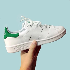 Adidas “Stan Smith” 绿尾小白鞋
