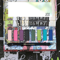7折+满赠5件好礼！Urban Decay 纪念限量款 Jean-Michel Basquiat 涂鸦8色眼影盘 $27.3（约198元）