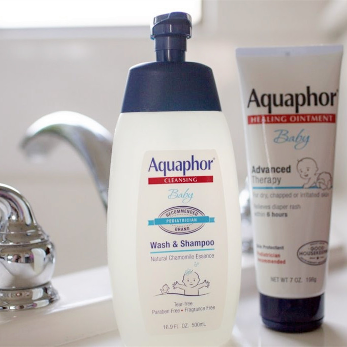 【含税直邮】Aquaphor 优色林 宝宝天然温和洗发沐浴二合一 750ml