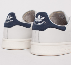 adidas 'Stan Smith' Sneaker 男款深蓝尾运动鞋