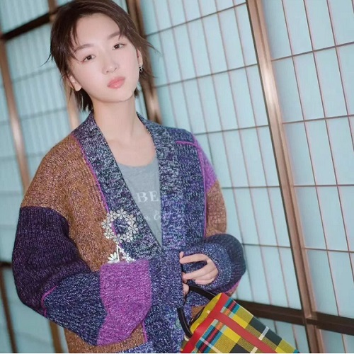 【周冬雨同款】Burberry 英文字母棉质圆领卫衣