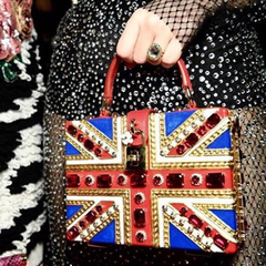 做一个精致的小仙女！Harrods US 官网 ： 精选 Dolce & Gabbana 女式新款印花美衣美包
