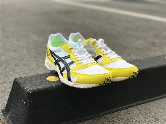 【免运费】ASICS 亚瑟士 TARTHER JAPAN限量情侣款跑鞋 折后12190日元（约741元）