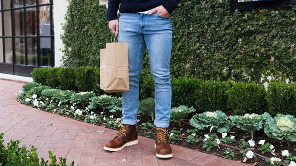 Red Wing  红翼 Heritage 系列 9111 男士工装靴  $156.99（约1137元）