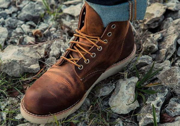 Red Wing  红翼 Heritage 系列 9111 男士工装靴  $156.99（约1137元）
