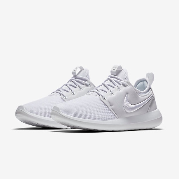 NIKE 耐克 ROSHE TWO BREATHE 女士渐变运动鞋 0（约724元）