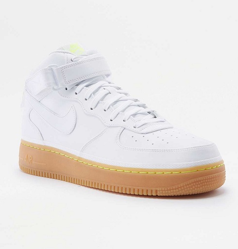 Nike 耐克 Air Force 1 Mid LV8 空军一号男士高帮运动鞋 £55（约480元）