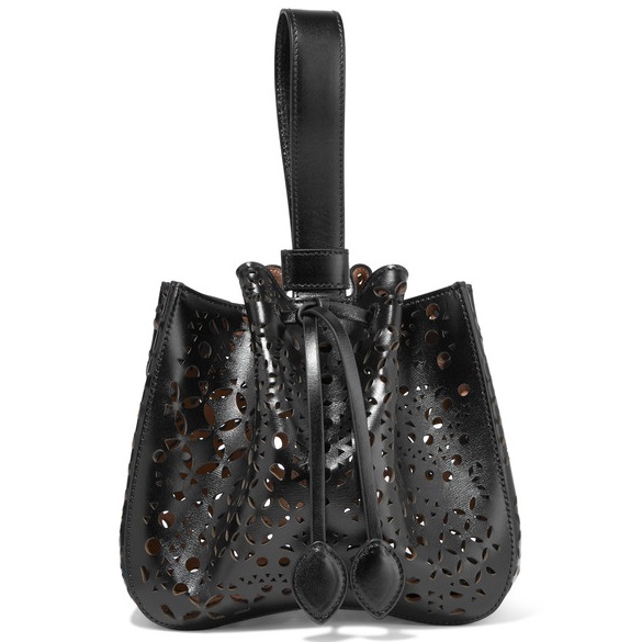 【小众高定品牌】Alaia 镂空雕花 花瓣型水桶包 £1170（约10013元）