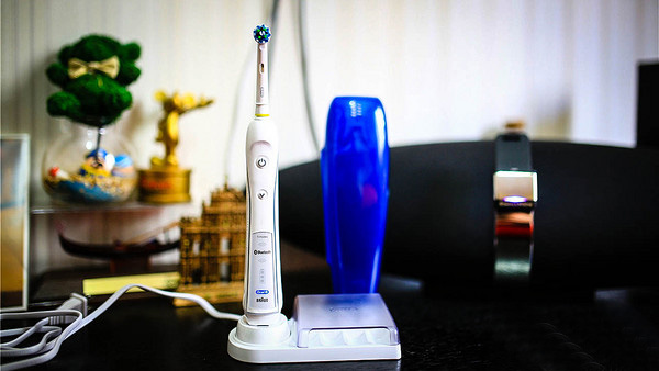 Oral-B PRO 5000 蓝牙版智能电动牙刷 $99.99（约724元）
