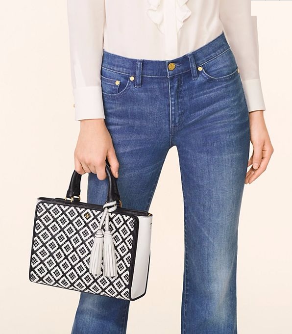 【3.6折 仅剩2只！】Tory Burch 汤丽柏琦 ROBINSON 编织纹皮革小号托特包 $209（约1514元）