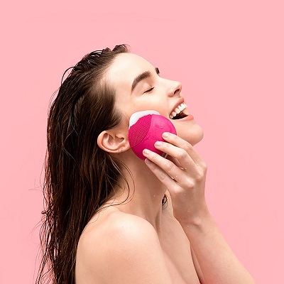 【西亚直邮】Foreo Luna mini 一代玫红色硅胶洁面仪 79.7欧（约615元）