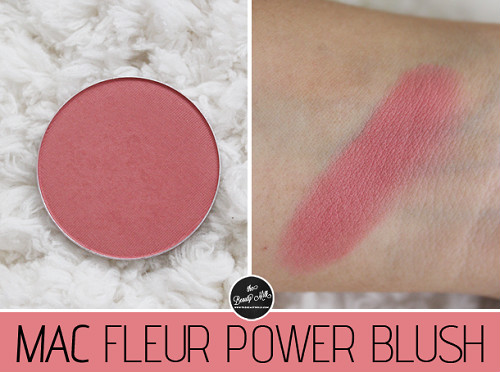MAC 中国春节限量版单色腮红 Fleur Power .8（约100元）