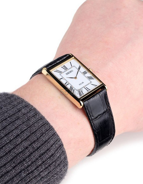 Seiko精工 Solar系列 小方盘石英男表SUP880 .88（约651元）