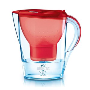 Brita 红色冷水滤水壶 2.4L £14.99（约133元）