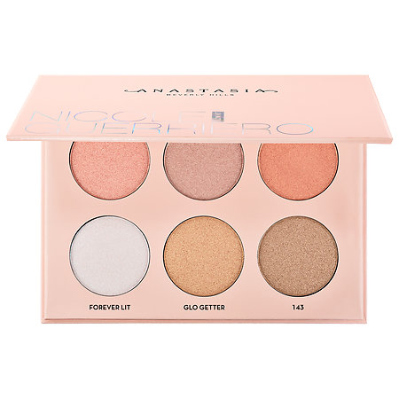 Anastasia Beverly Hills × Nicole Guerriero 合作款限量高光盘 $40（约290元）