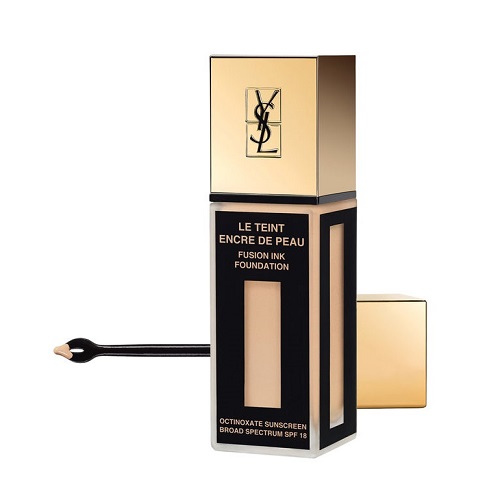 Yves Saint Laurent  持久*羽毛粉底 （约348元）
