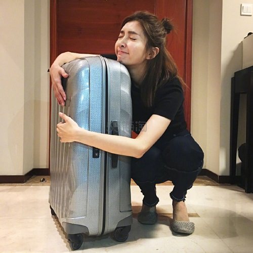 井柏然代言，江疏影买不起？【中亚Prime会员】Samsonite 新秀丽行李箱 94升 到手价2650元
