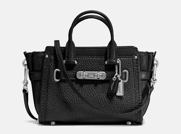 直降COACH 迷你 Swagger 15 斜挎包 两色可选 5（约905元）