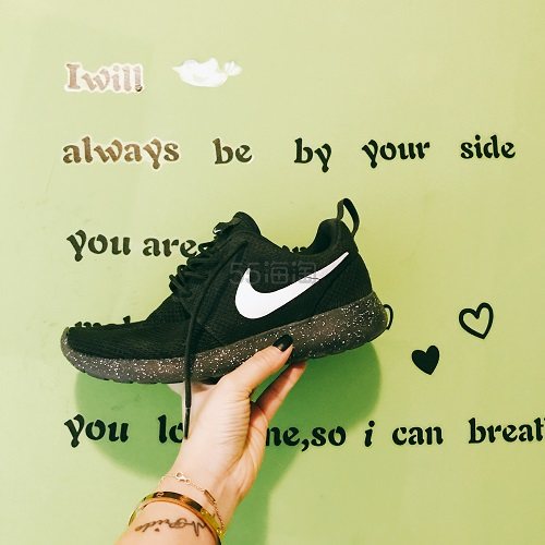 【5姐晒单】5姐扒鞋柜，就问你看不看--这些年5姐重宠幸过的运动鞋【上】