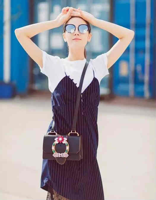除了被明星穿烂大街的 Gucci，新一季 还有哪些 Slogan T 值得入手？