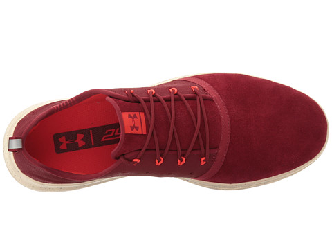 Under Armour UA Charged 24/7 Low Suede 男款跑鞋 $39.99（约290元）