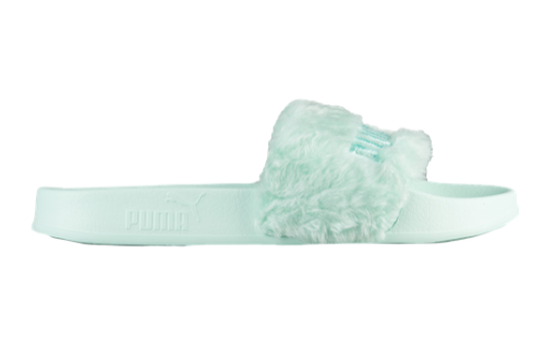 又出新配色啦 Puma x Rihanna Fenty “Fur Slide”系列奢华毛拖鞋 两色可选 $89.99（约652元）