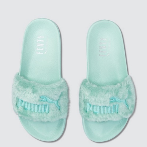 上新！Puma x Rihanna Fenty “Fur Slide”系列奢华毛拖鞋 5（约761元）