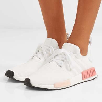 新款！Adidas Originals “白里透红”的粉嫩* 休闲鞋 £110（约960元）