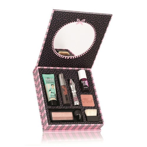 BENEFIT  贝玲妃潮妆学院模范生宝典 368元