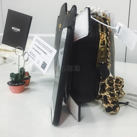 5姐又来送包啦~想知道 价值5的Moschino 链条包有多美吗？