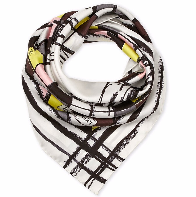 EMILIO PUCCI Face-Print Square Silk Scarf 人脸印花真丝方巾 .99（约362元）