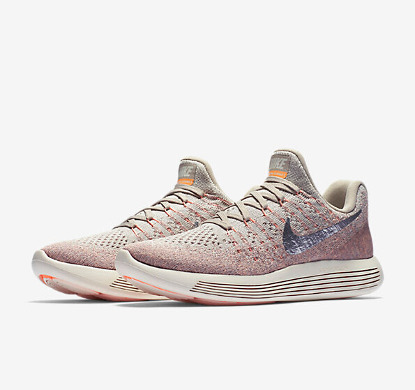 【获Competitor 杂志 2017 年度编辑*奖！】NIKE LUNAREPIC LOW FLYKNIT 2 女子跑步鞋 999元