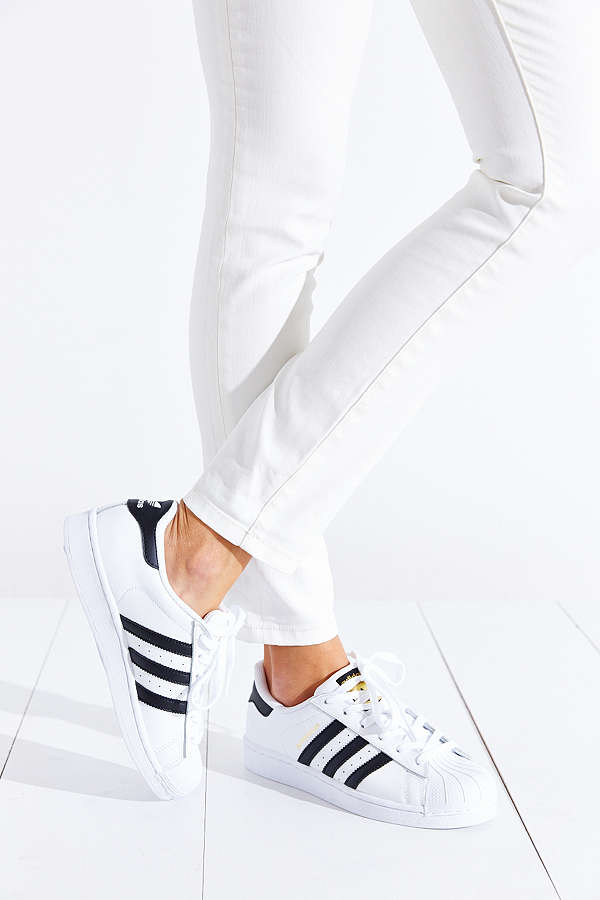 【大脚福利！】Adidas Originals 三叶草 superstar 女士金标贝壳头运动鞋