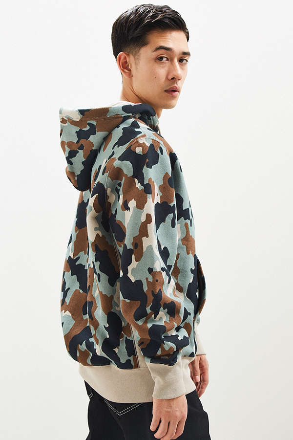 Champion & Urban Outfitters 独家合作款 Camo Reverse We*e Hoodie 男士迷彩连帽卫衣