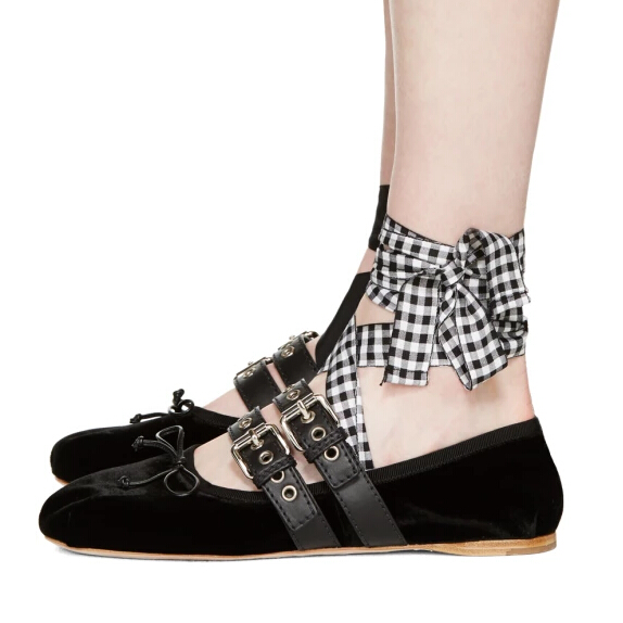 Miu Miu Black Velvet Ballerina Flats 黑色绑带芭蕾舞鞋