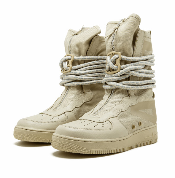 【何穗同款】浓重的军事机再度来袭 Nike 耐克 SF-AF1 Hi 绑带高帮运动鞋