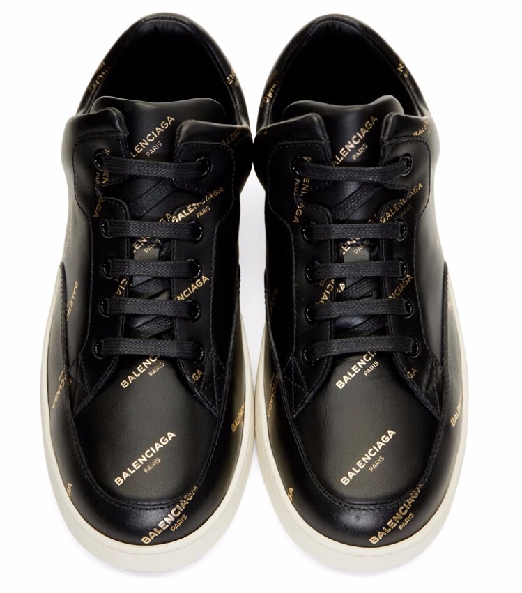 Balenciaga Black All Over Logo Sneakers 女款黑色运动鞋