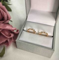 55专享！Blue Nile 18K 玫瑰金 玫瑰钻石花瓣耳环