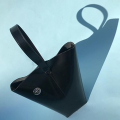 【55海淘节】纽约新锐极简品牌 Kara 美国官网：精选 超设计感包包