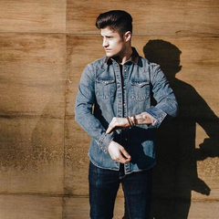 Jos. A. Bank：精选 Reserve Collection、1905 Collection  等品牌都市男性时尚衬衫、西服