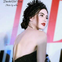 米兰时装周 | 杜嘉班纳的 Runway 让泰国的网红模特爆红~