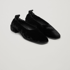 COS ELASTIC 黑色丝绒芭蕾平底鞋