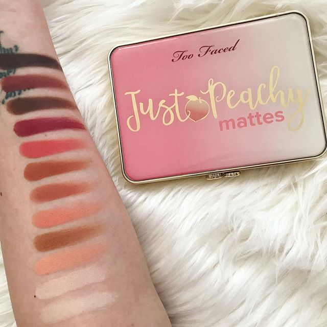 Too Faced 哑光桃子盘 12色眼影