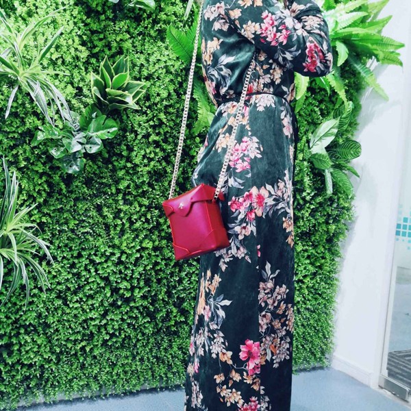 【5姐又送包啦+晒单】瞧瞧5姐 Farfetch 上买的 Manu Atelier 箭头包~~