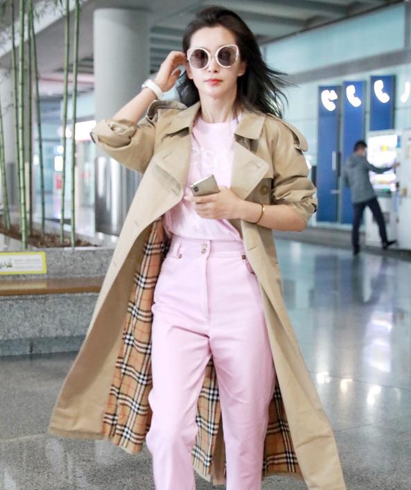 李冰冰、阿Sa*新同款 VERSACE Embroidered cotton-jersey T-shirt 粉色T恤衫