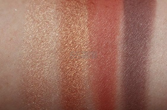 【新品||内附试色】Charlotte Tilbury CT 四色眼影盘 暖橘色系 新色号Transformeyes