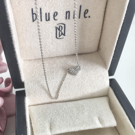 55独家折扣！Blue nile 14k 白金迷你心形钻石项链