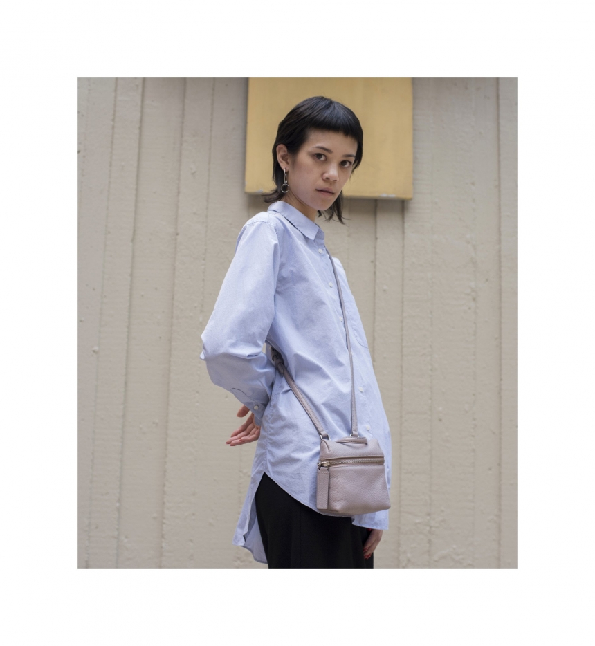 【55海淘节】纽约新锐极简品牌 Kara 超小号皮制肩背包